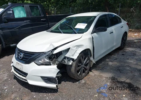 2018 Nissan Altima 2.5 Sr из США, поврежденный, VIN 1N4AL3AP1JC289193